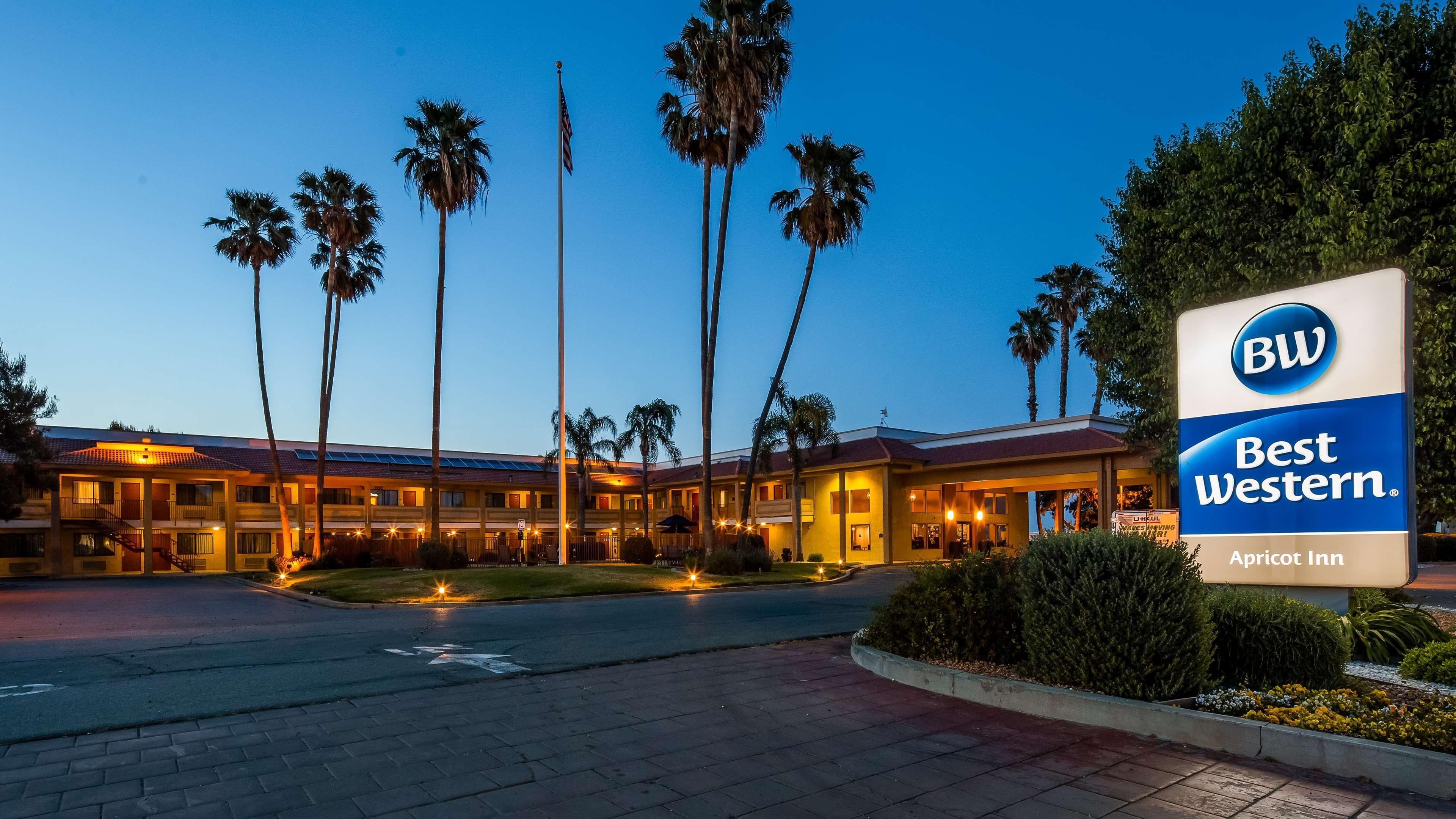 Best Western Apricot Inn Chaney Ranch Eksteriør bilde